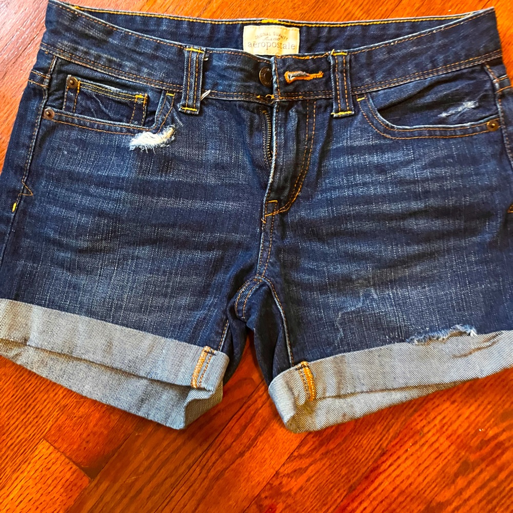 These are jean shorts by Aeropostale, blue